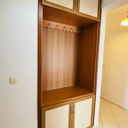 Apartment Yalikavak Marina'nin Hemen Yaninda 3+1 Esyali Ev *